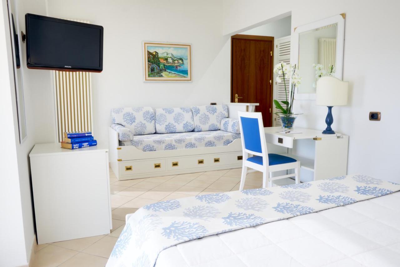 Hotel Caesar Residence & Spa Lido di Camaiore Esterno foto
