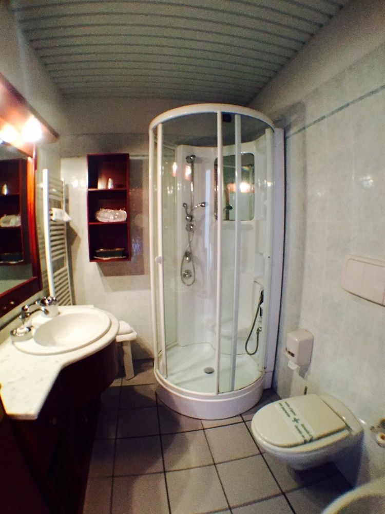 Hotel Caesar Residence & Spa Lido di Camaiore Esterno foto